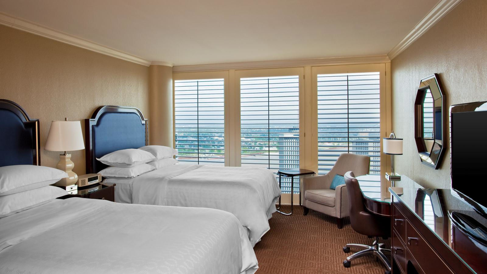 New Orleans Accommodation Sheraton Hotel Club Level Room